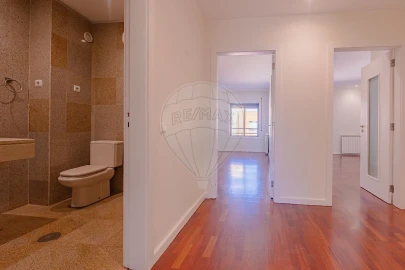 Apartamento T3 para Venda em Cidade da Maia