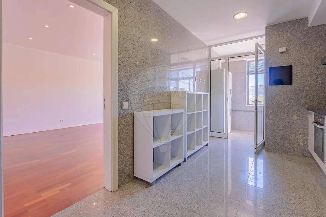 Apartamento T3 para Venda em Cidade da Maia Foto 34