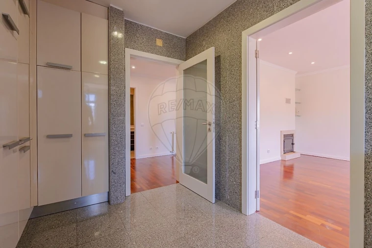 Apartamento T3 para Venda em Cidade da Maia Foto 35
