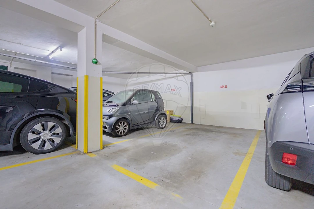 Apartamento T3 para Venda em Cidade da Maia Foto 36