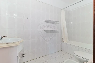 Apartamento T1 para Arrendamento em Buarcos