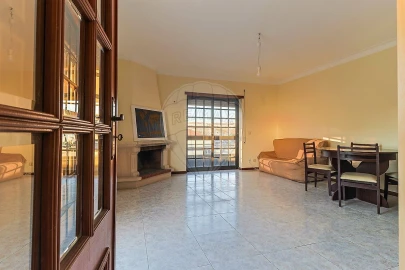 Apartamento T1 para Arrendamento em Buarcos