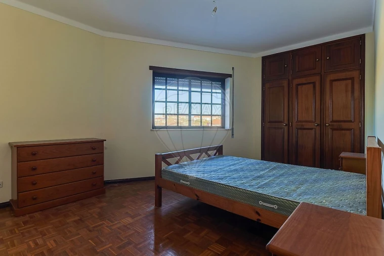 Apartamento T1 para Arrendamento em Buarcos Foto 11