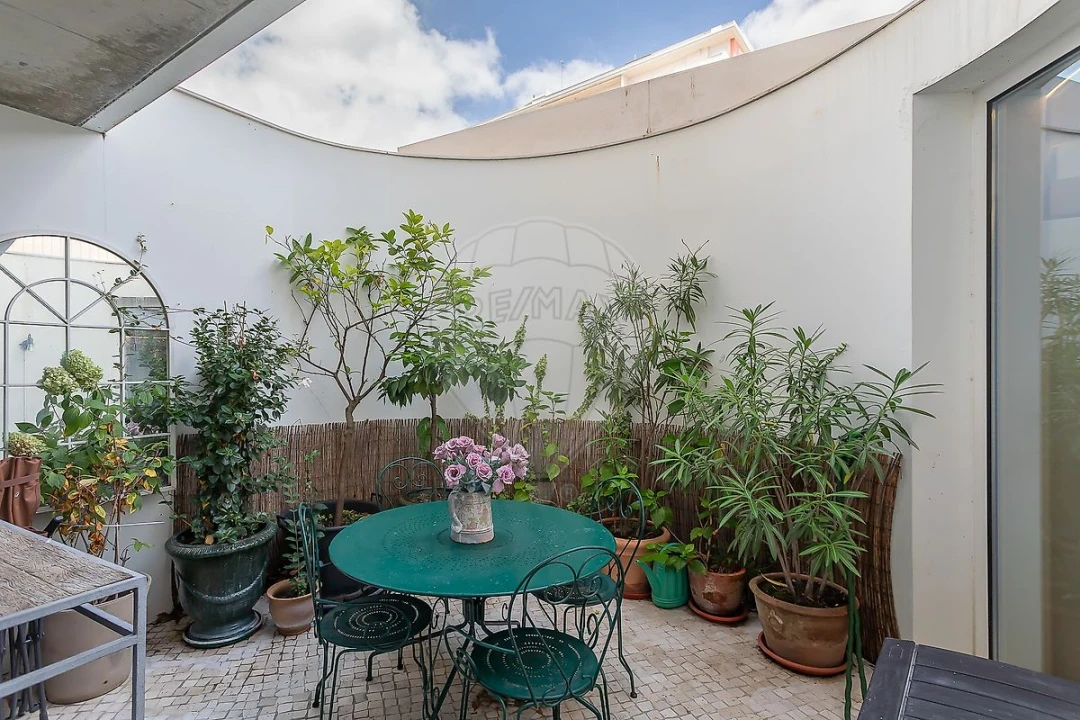 Apartamento T4 para Venda em Campo de Ourique Foto 18