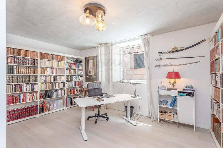 Apartamento T4 para Venda em Campo de Ourique Foto 27