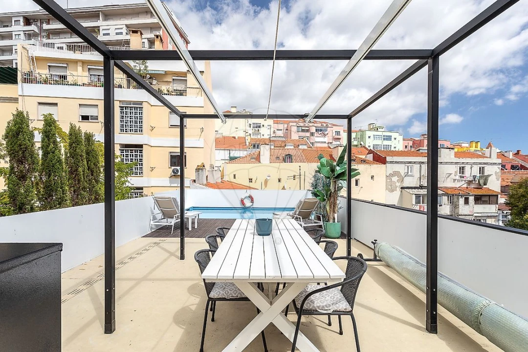 Apartamento T4 para Venda em Campo de Ourique Foto 6
