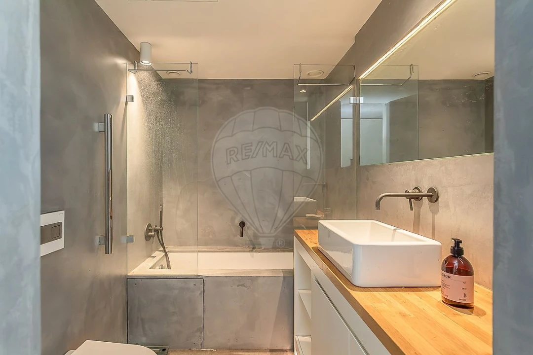 Apartamento T4 para Venda em Campo de Ourique Foto 25