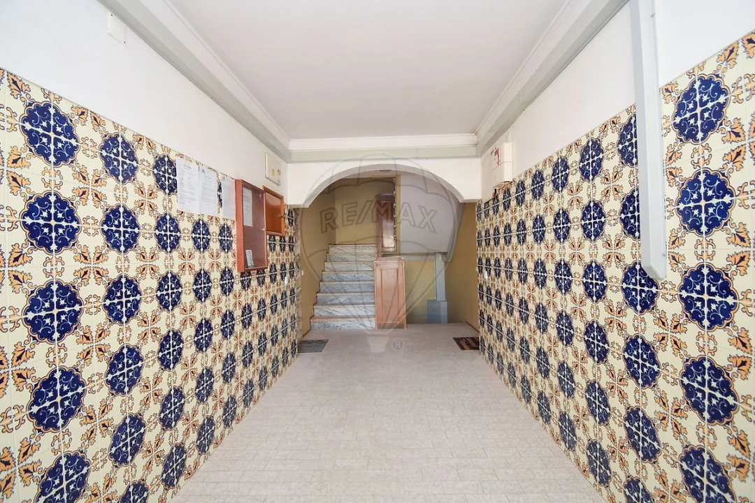 Apartamento T3 para Venda em Alcabideche Foto 4