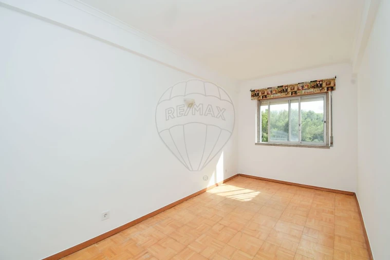 Apartamento T3 para Venda em Alcabideche Foto 9