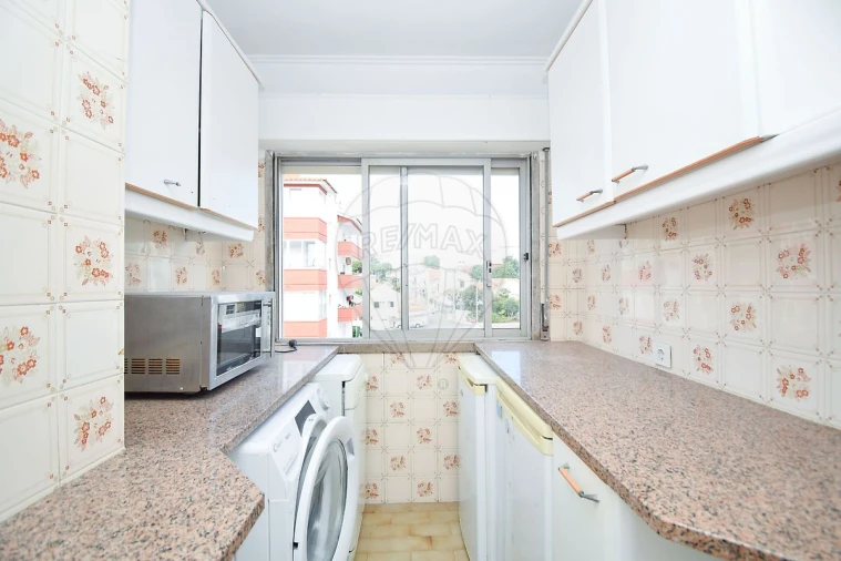 Apartamento T3 para Venda em Alcabideche Foto 19