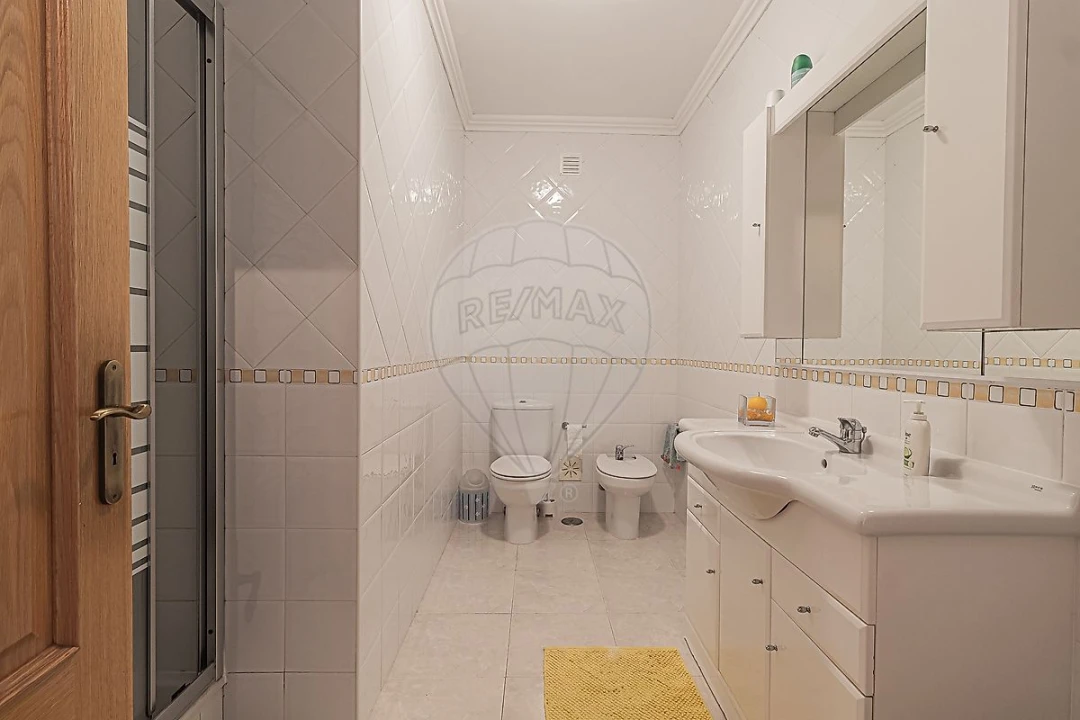 Apartamento T3 para Arrendamento em Ericeira Foto 28