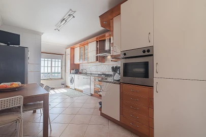 Apartamento T3 para Arrendamento em Ericeira