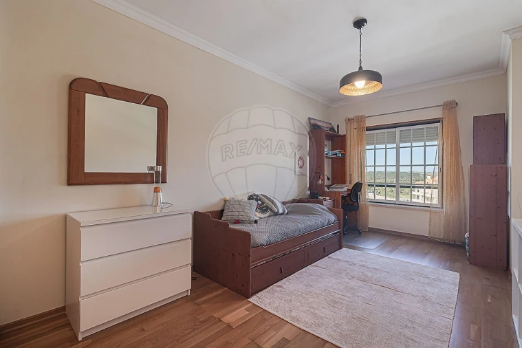 Apartamento T3 para Arrendamento em Ericeira Foto 26