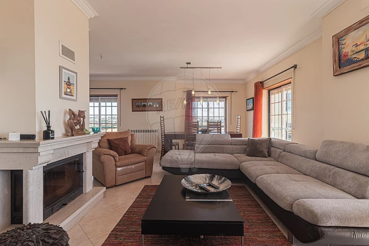 Apartamento T3 para Arrendamento em Ericeira Foto 42