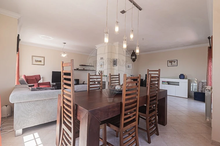 Apartamento T3 para Arrendamento em Ericeira Foto 4