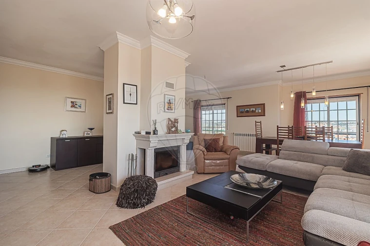 Apartamento T3 para Arrendamento em Ericeira Foto 46