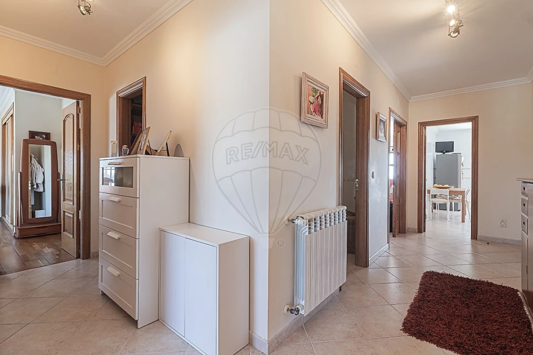 Apartamento T3 para Arrendamento em Ericeira Foto 2