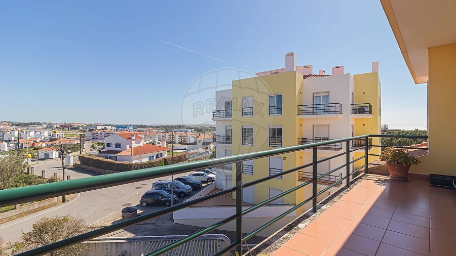 Apartamento T3 para Arrendamento em Ericeira