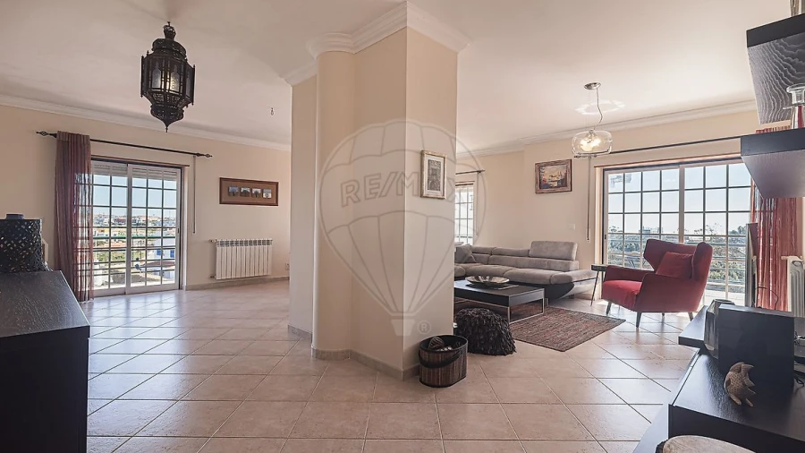 Apartamento T3 para Arrendamento em Ericeira