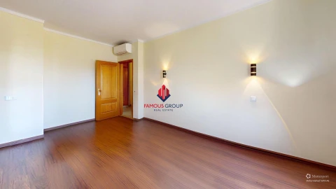 Apartamento T2 para Venda em Portimão