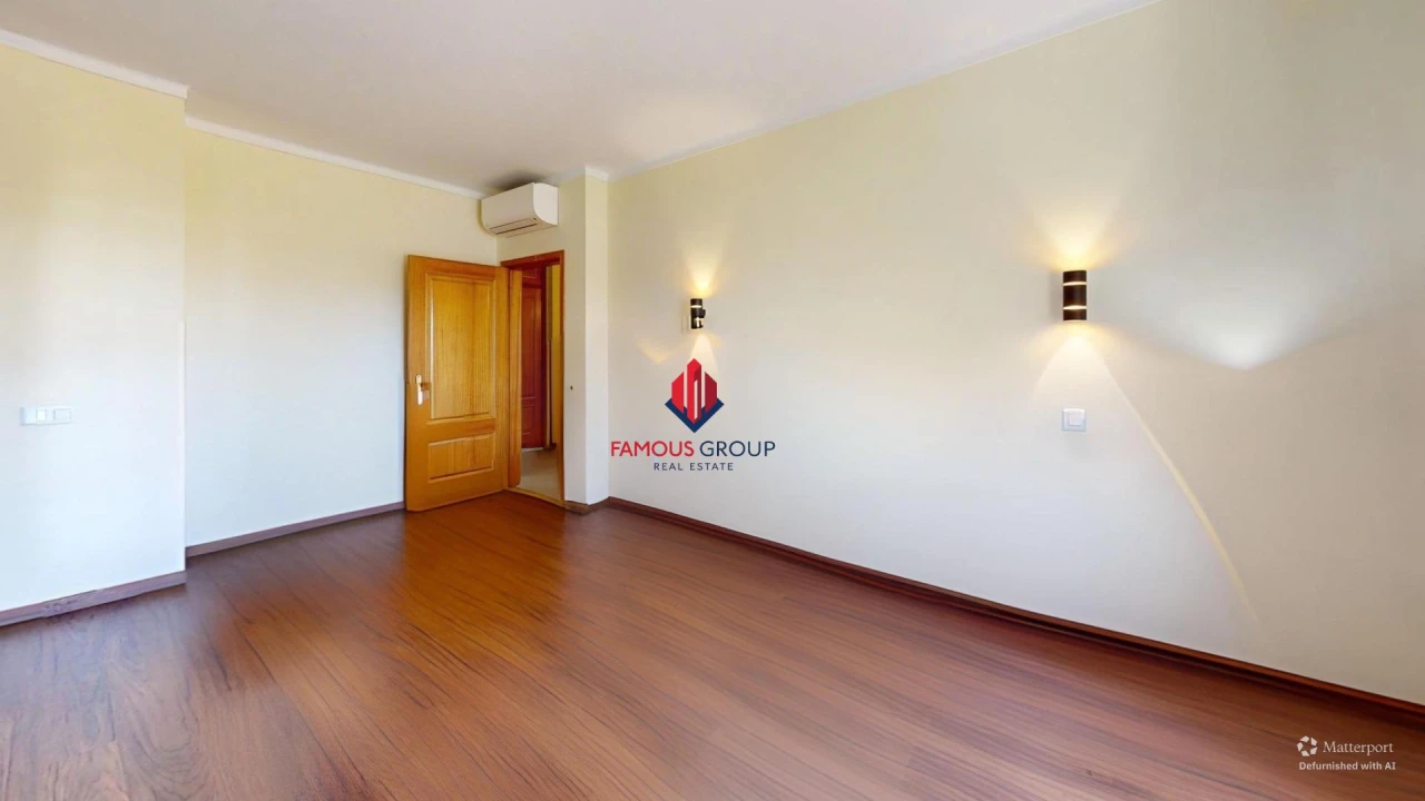 Apartamento T2 para Venda em Portimão Foto 11