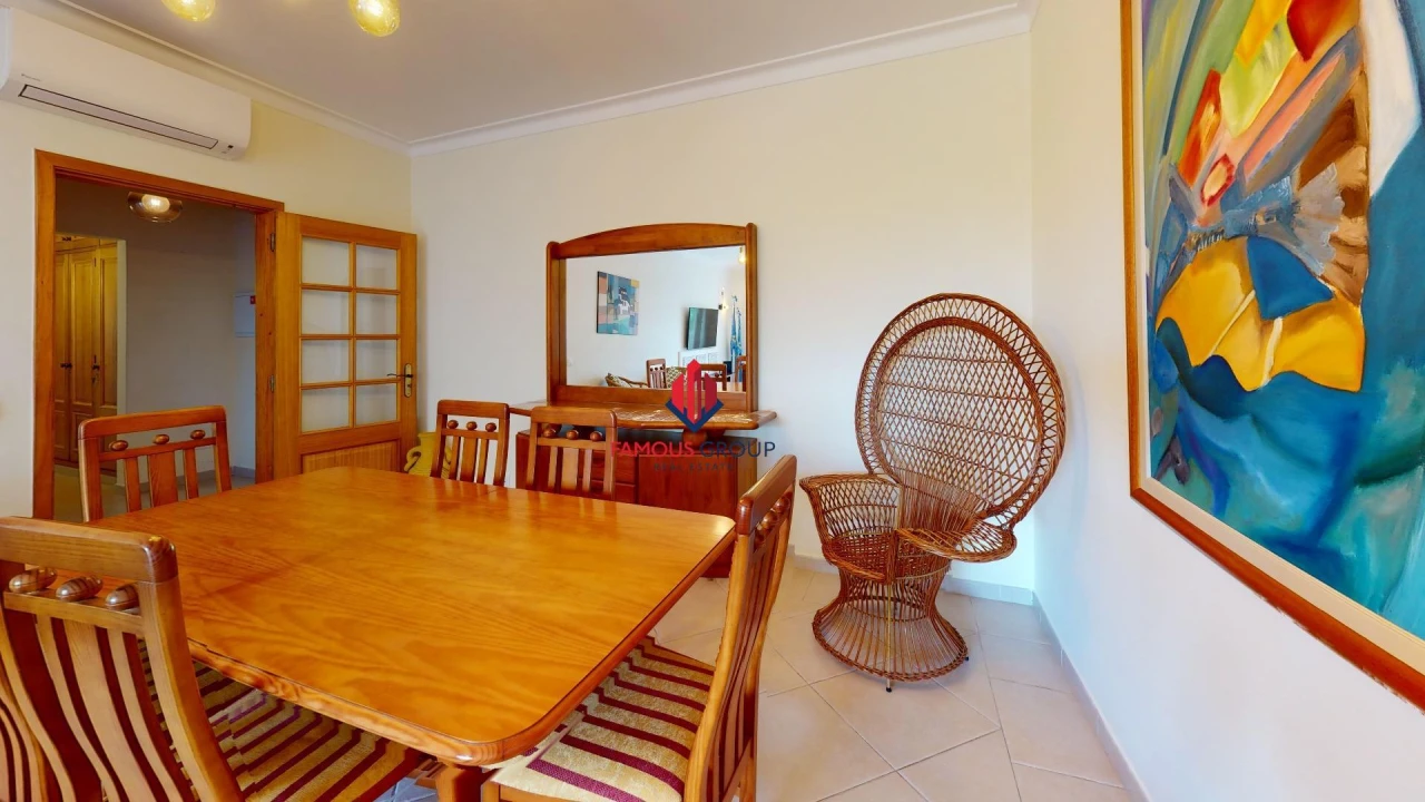 Apartamento T2 para Venda em Portimão Foto 3
