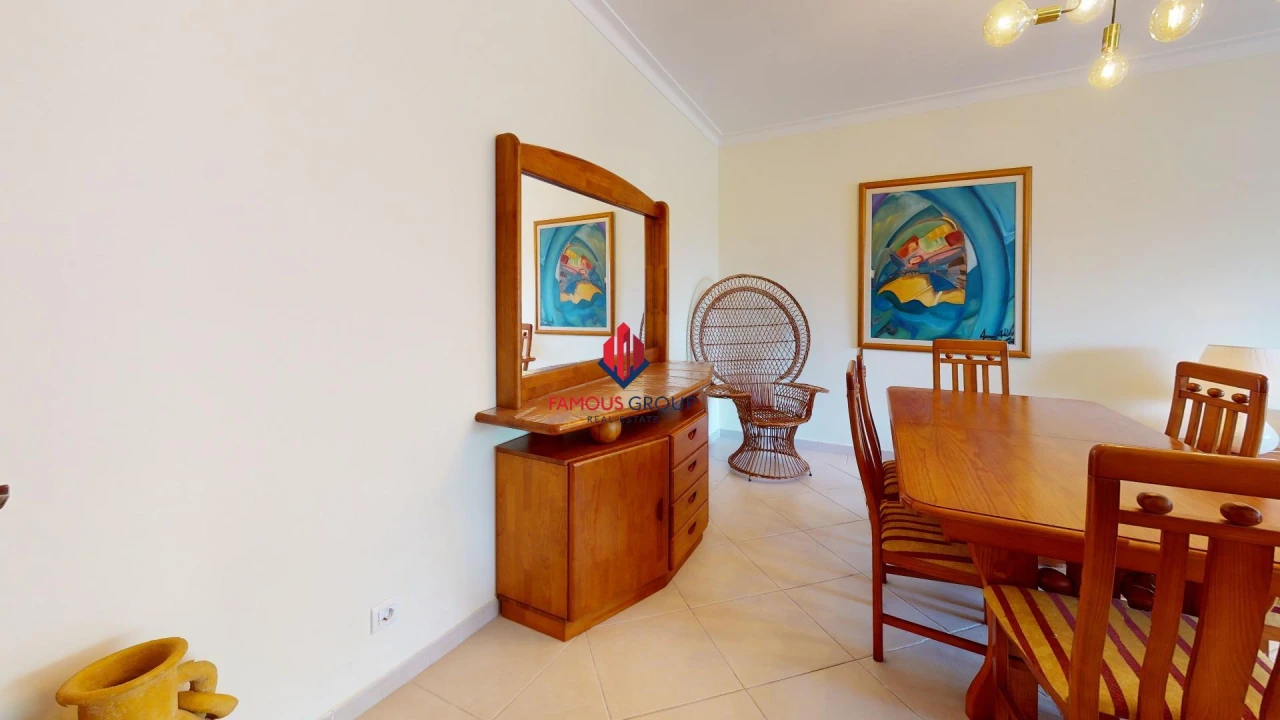 Apartamento T2 para Venda em Portimão Foto 4