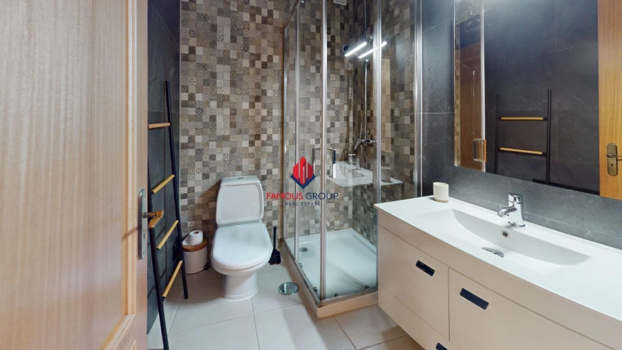 Apartamento T2 para Venda em Portimão Foto 18