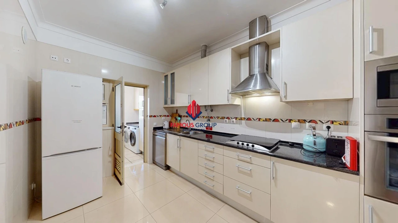 Apartamento T2 para Venda em Ferragudo Foto 12