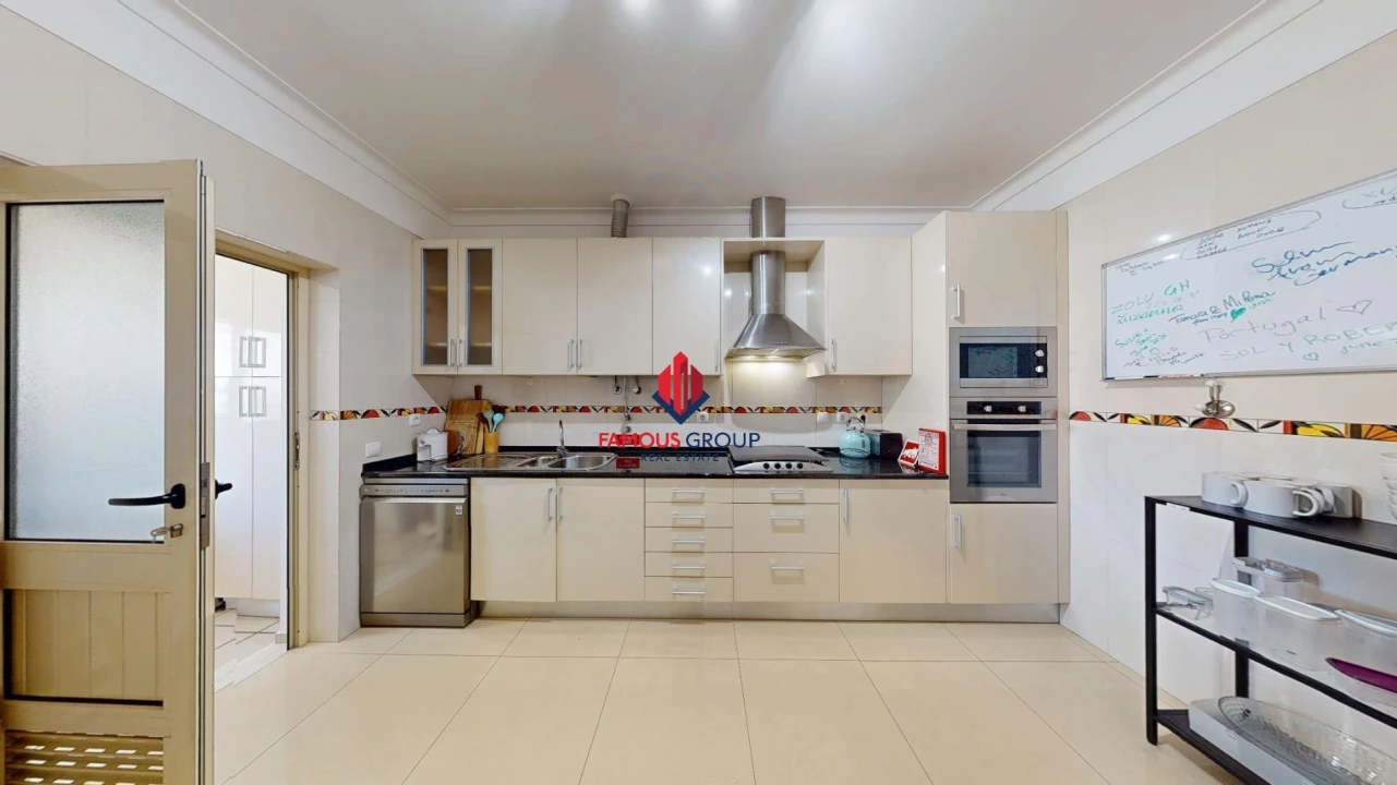 Apartamento T2 para Venda em Ferragudo Foto 14