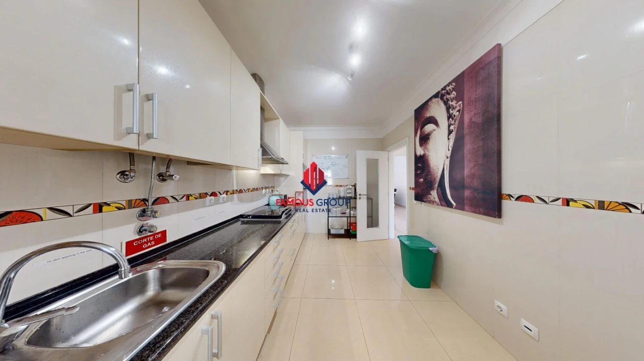 Apartamento T2 para Venda em Ferragudo Foto 11
