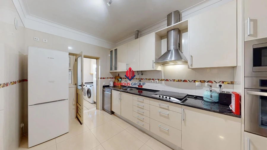 Apartamento T2 para Venda em Ferragudo Foto 12