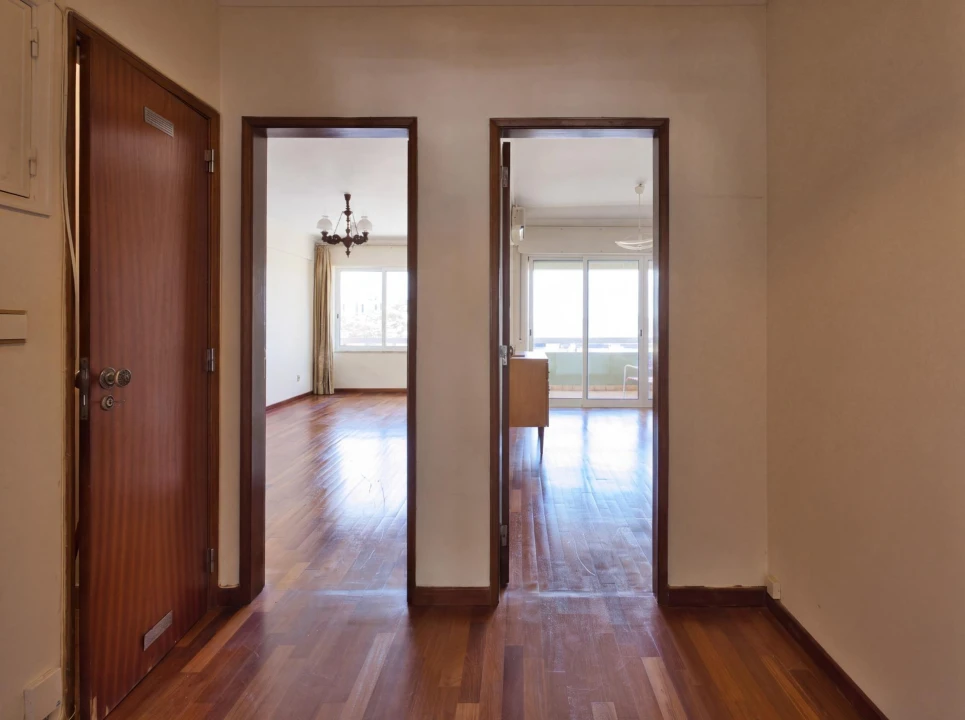 Apartamento T2 para Venda em Oeiras e São Julião da Barra, Paço de Arcos e Caxias Foto 15