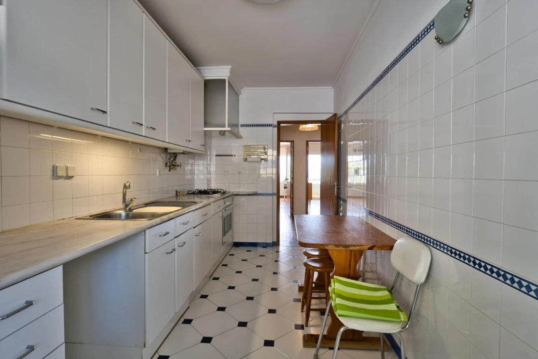 Apartamento T2 para Venda em Oeiras e São Julião da Barra, Paço de Arcos e Caxias Foto 14