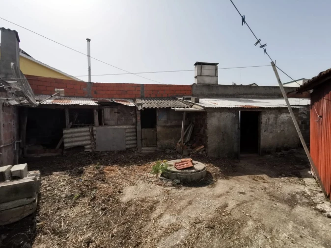 Moradia T3 para Venda em Marinha das Ondas Foto 14