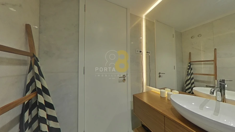 Apartamento T2 para Venda em Matosinhos e Leça da Palmeira Foto 27