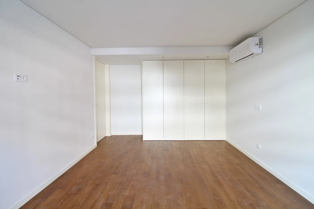Apartamento T3 para Venda em Urgezes Foto 12