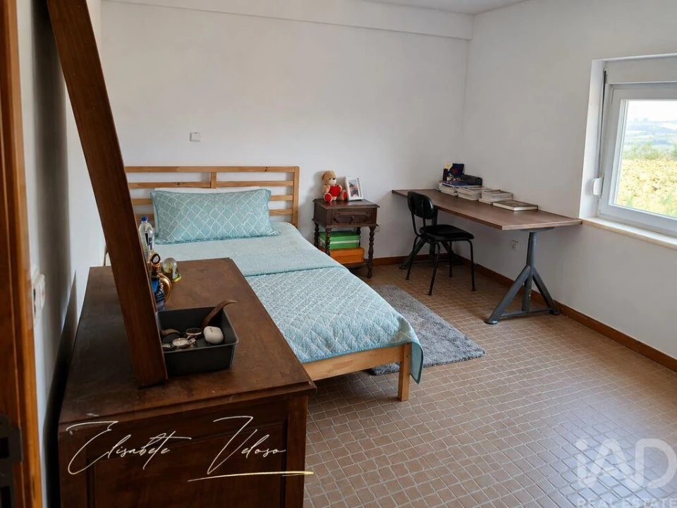 Quinta T3 para Venda em Dois Portos e Runa Foto 17
