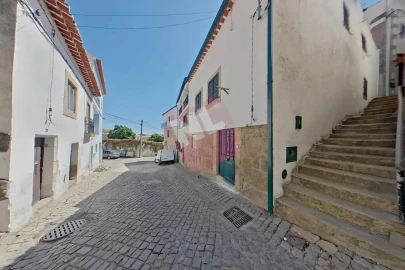 Moradia T1 para Venda em Idanha-A-Nova e Alcafozes