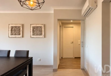 Apartamento T2 para Venda em Faro (Sé e São Pedro)