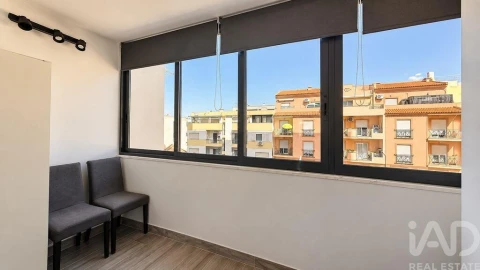 Apartamento T2 para Venda em Faro (Sé e São Pedro)