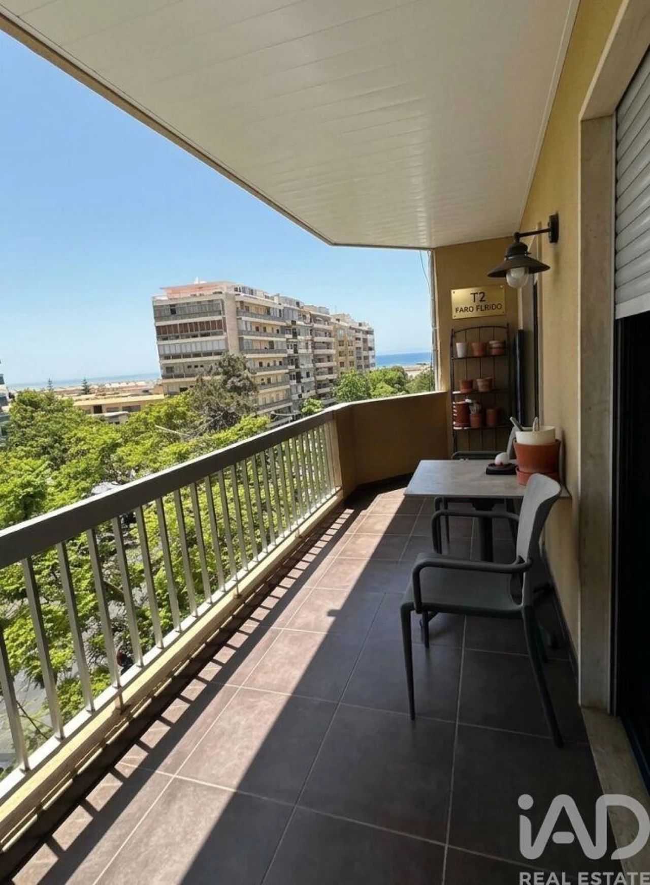 Apartamento T2 para Venda em Faro (Sé e São Pedro) Foto 1