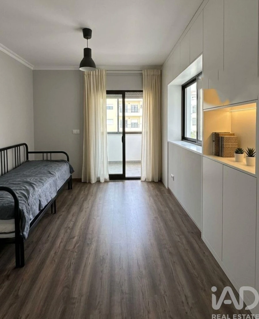 Apartamento T2 para Venda em Faro (Sé e São Pedro) Foto 10