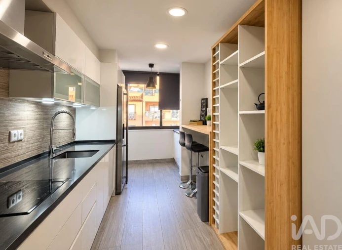 Apartamento T2 para Venda em Faro (Sé e São Pedro) Foto 7