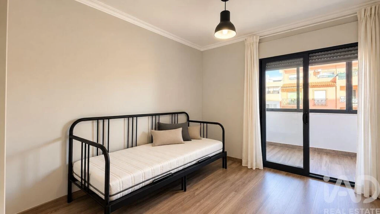 Apartamento T2 para Venda em Faro (Sé e São Pedro) Foto 15
