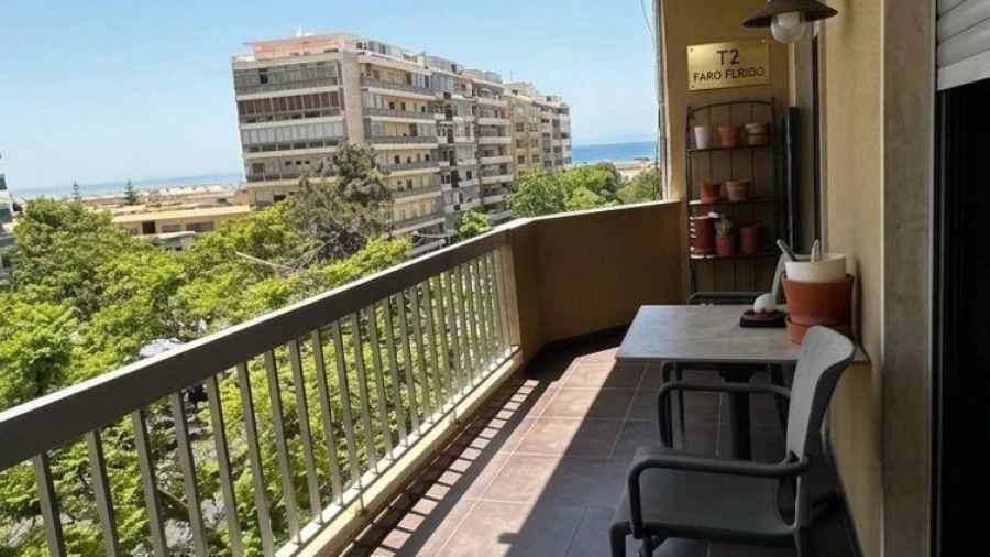 Apartamento T2 para Venda em Faro (Sé e São Pedro)