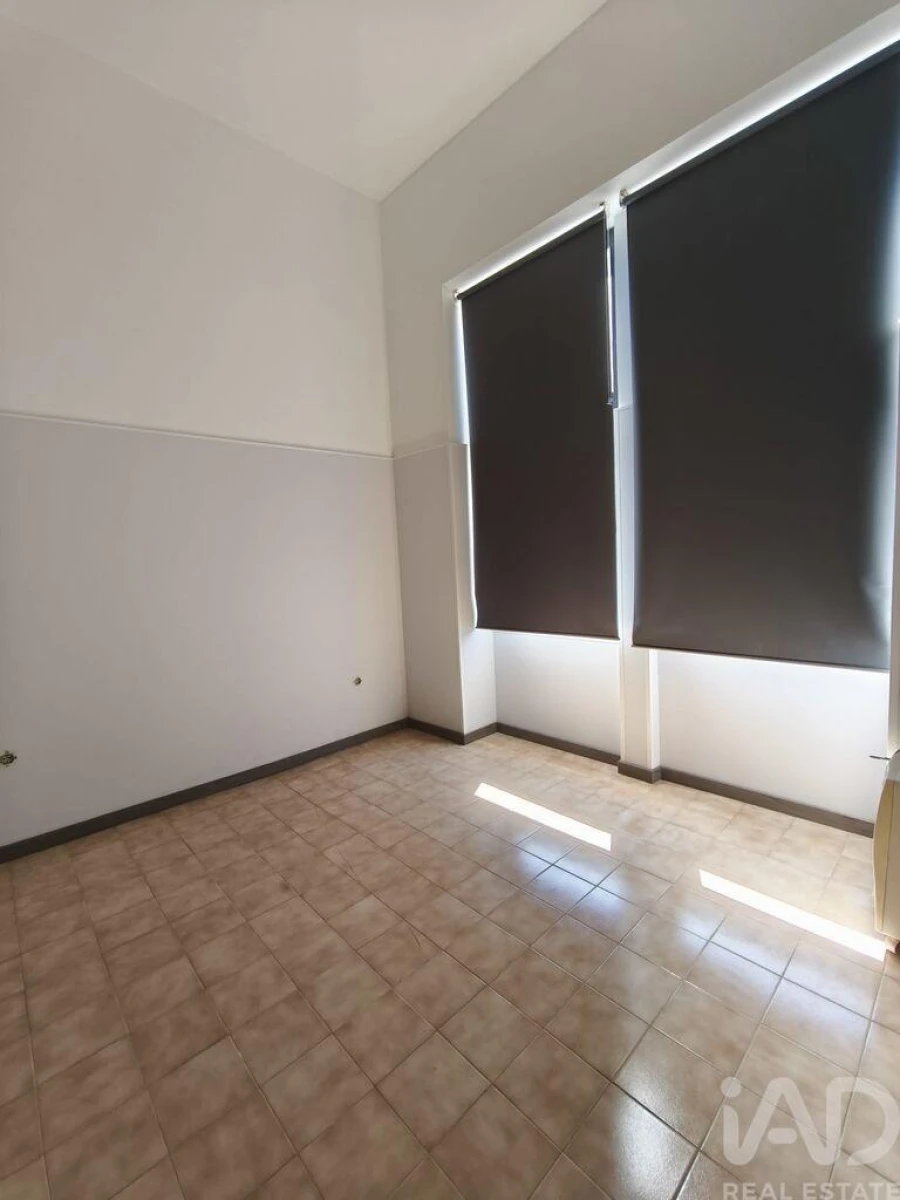Moradia T4 para Arrendamento em Glória e Vera Cruz Foto 9