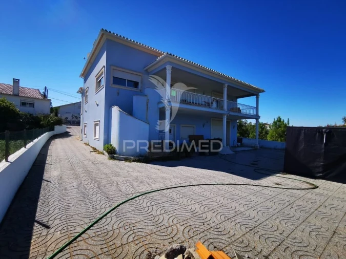 Moradia T4 para Venda em São João Baptista e Santa Maria dos Olivais Foto 11