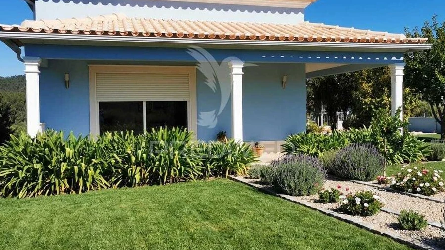 Moradia T4 para Venda em São João Baptista e Santa Maria dos Olivais