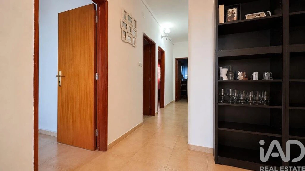 Apartamento T3 para Venda em Barreiro e Lavradio Foto 2